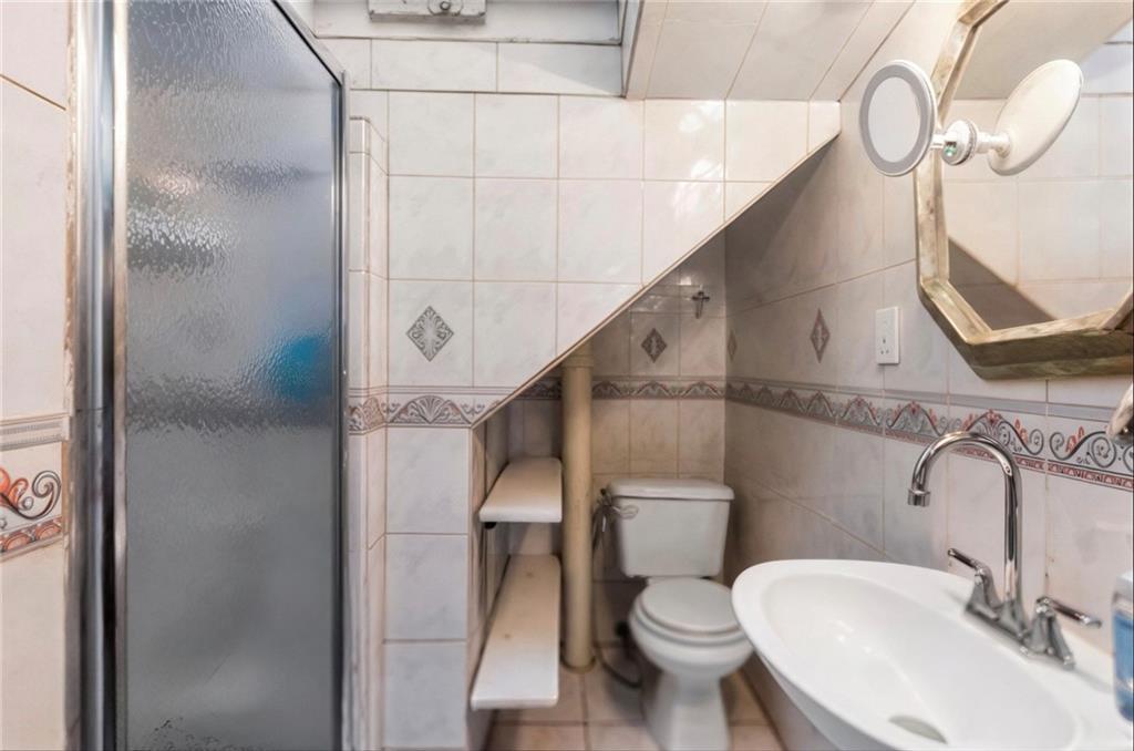 3402 Avenue J Midwood Brooklyn NY 11210