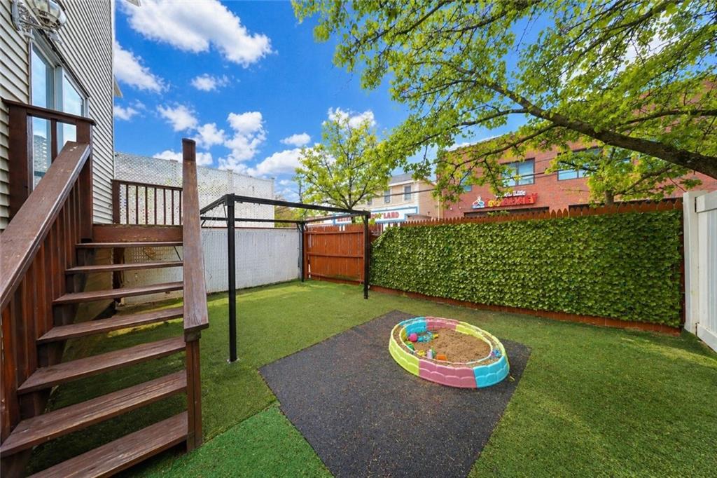 21 Bentley Lane Tottenville Staten Island NY 10307