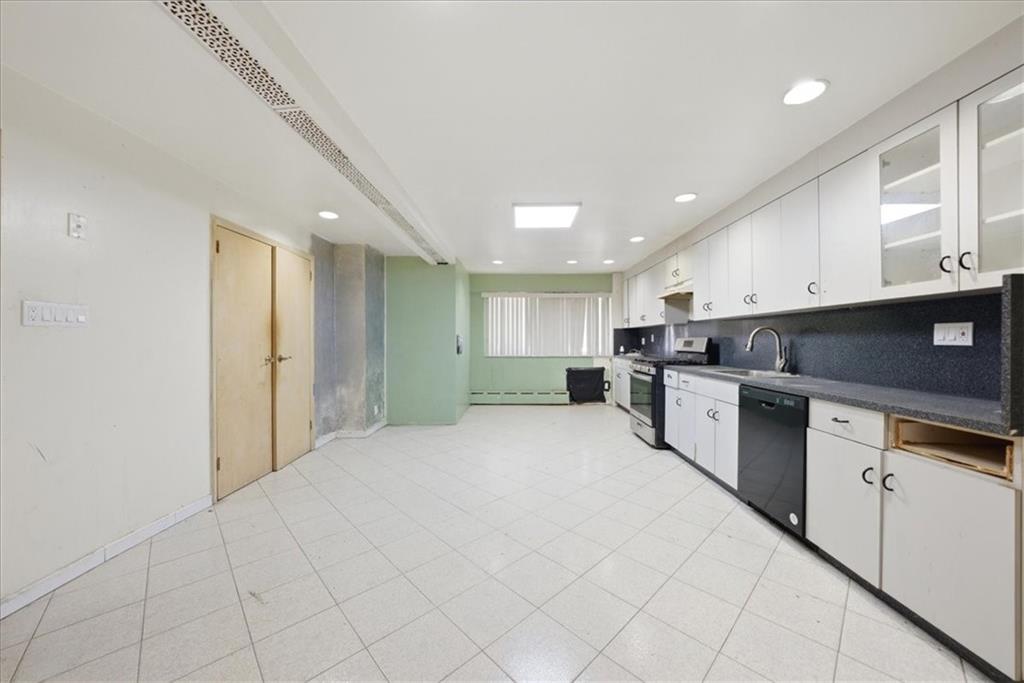 2075 East 55th Street Old Mill Basin Brooklyn NY 11234