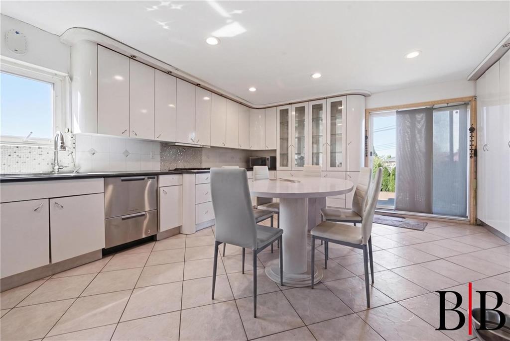 7131 Perri Lane Bergen Beach Brooklyn NY 11234