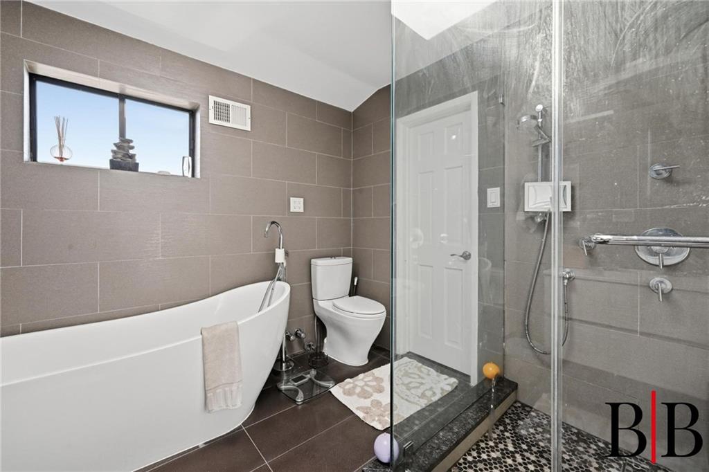 7131 Perri Lane Bergen Beach Brooklyn NY 11234