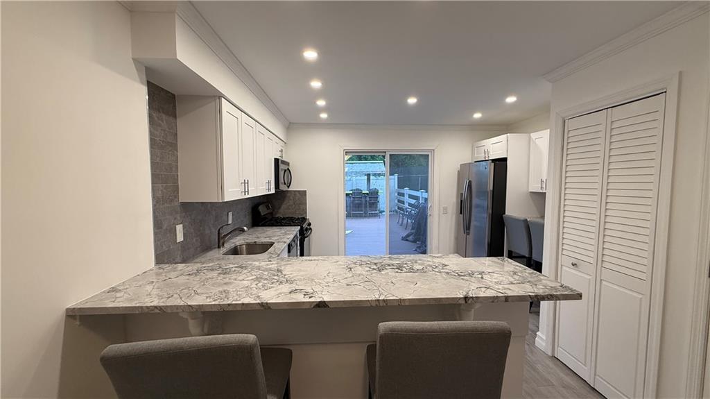 94 North Drive Grasmere Staten Island NY 10305