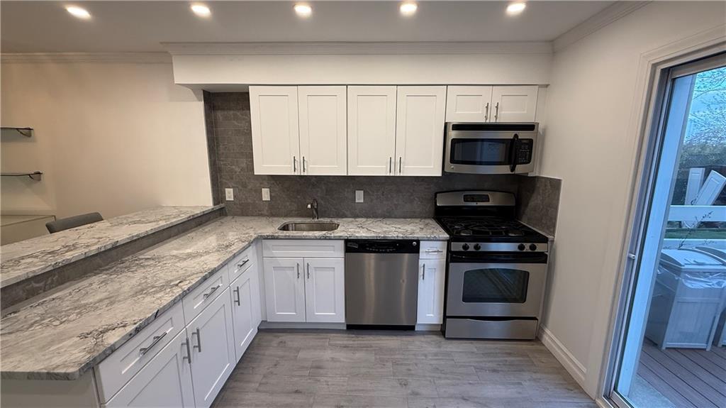 94 North Drive Grasmere Staten Island NY 10305