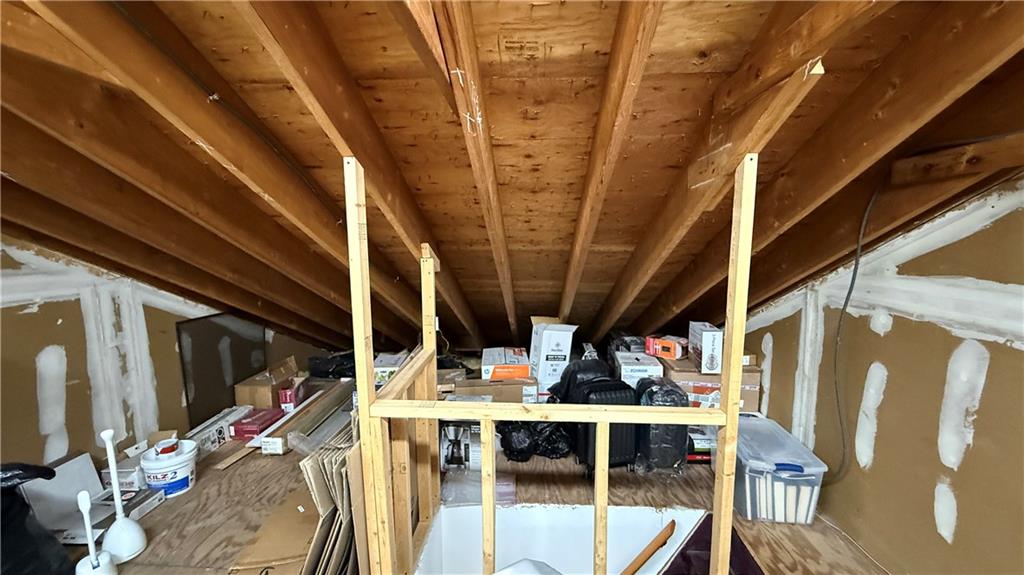 94 North Drive Grasmere Staten Island NY 10305