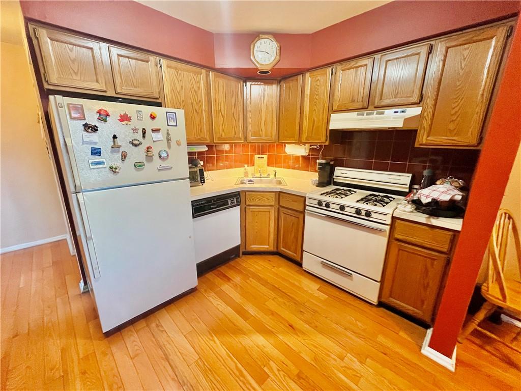 200 Dongan Hills Avenue Dongan Hills Staten Island NY 10305