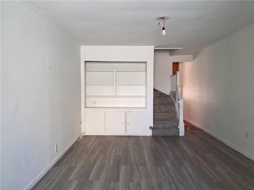 155 West End Avenue Manhattan Beach Brooklyn NY 11235