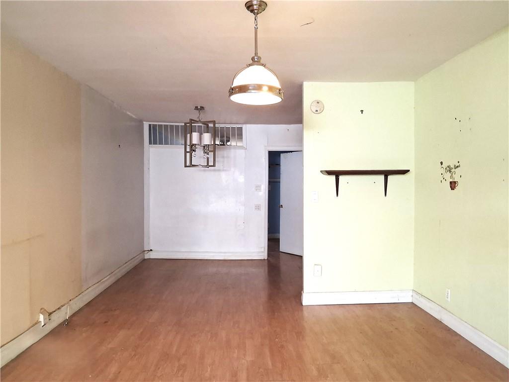 155 West End Avenue Manhattan Beach Brooklyn NY 11235