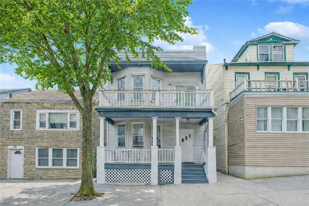 380 Saint Mark's Place St. George Staten Island NY 10301