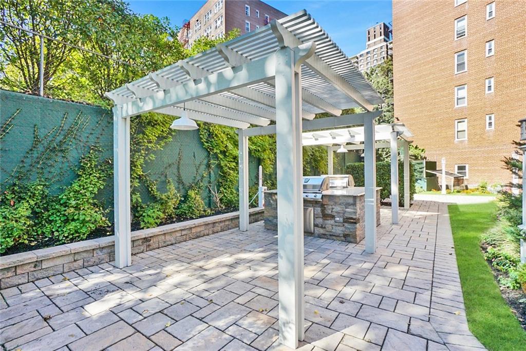 36 Hamilton Avenue St. George Staten Island NY 10301