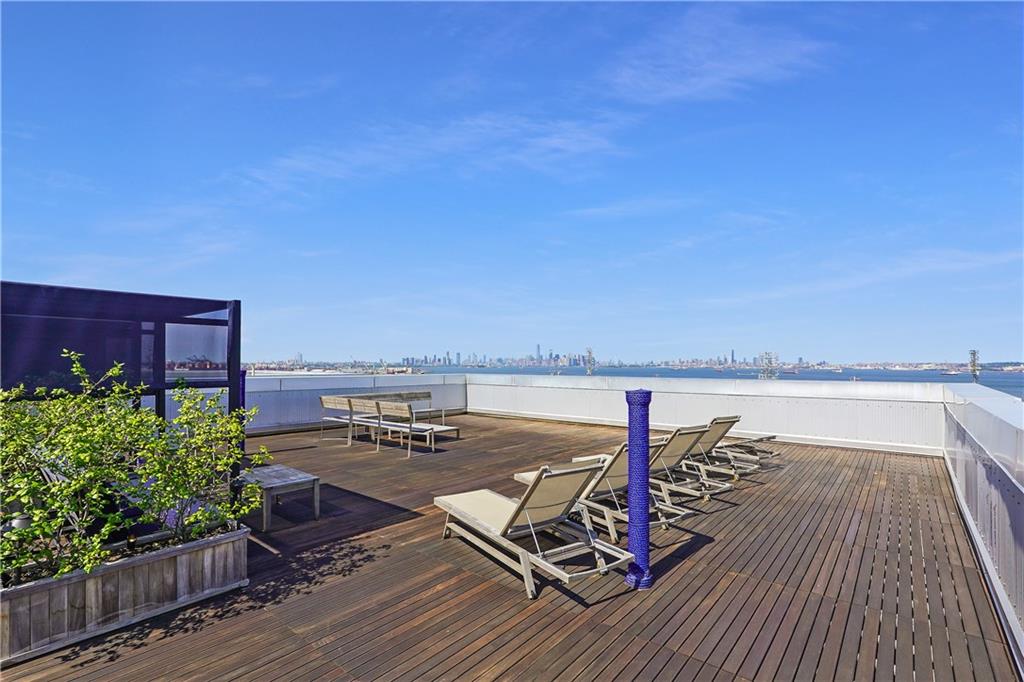 36 Hamilton Avenue St. George Staten Island NY 10301