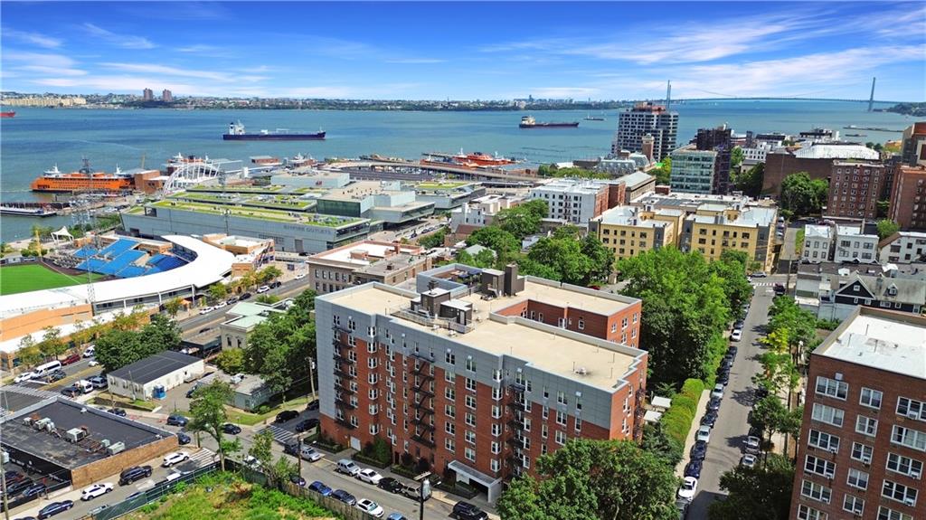 36 Hamilton Avenue St. George Staten Island NY 10301