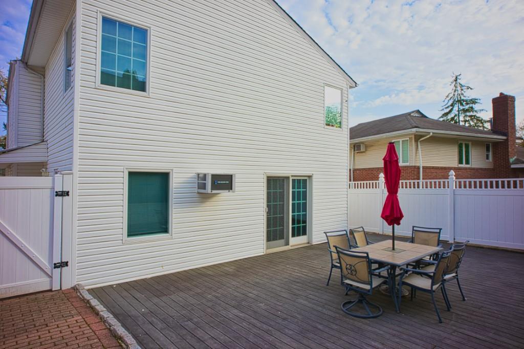 27 Adrienne Place Great Kills Brooklyn NY 10308