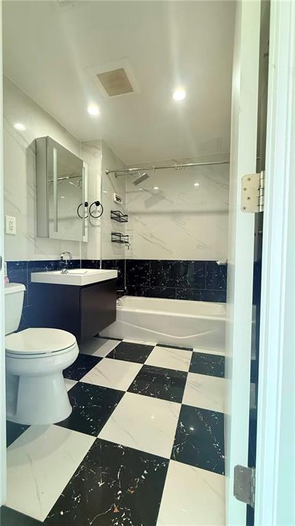 142-38 37th Avenue Flushing Flushing NY 11354