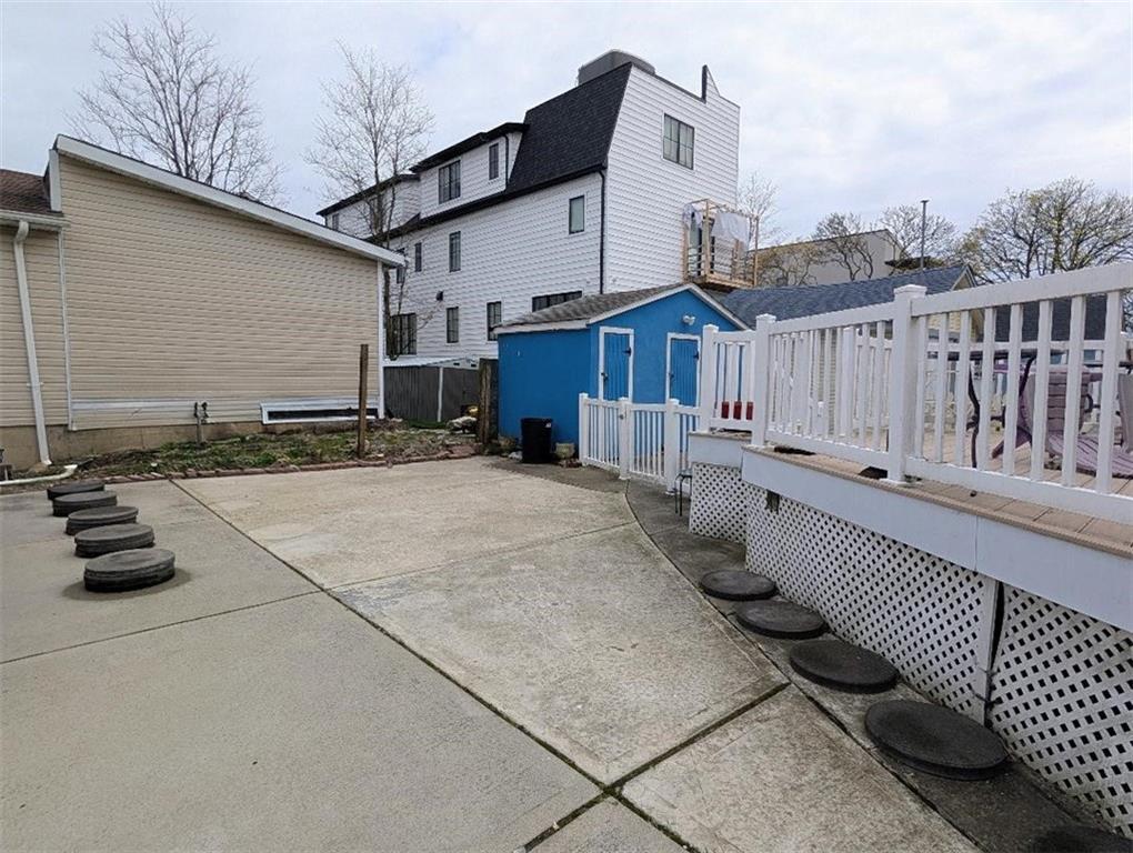 150 Beach 3rd Street Far Rockaway Far Rockaway NY 11691