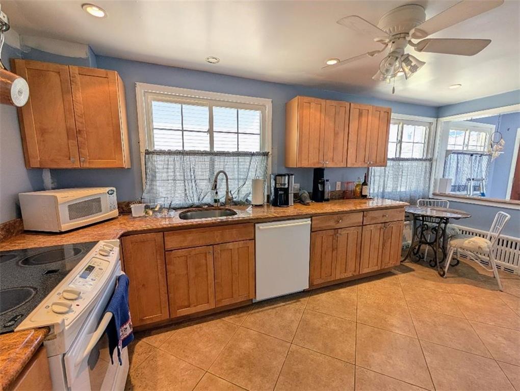 150 Beach 3rd Street Far Rockaway Far Rockaway NY 11691