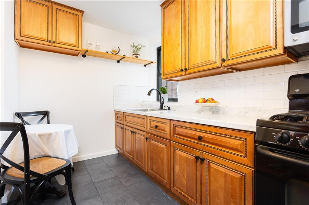 515 East 7th Street Kensington Brooklyn NY 11218