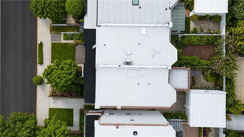 2135 66th Street Bensonhurst Brooklyn NY 11204