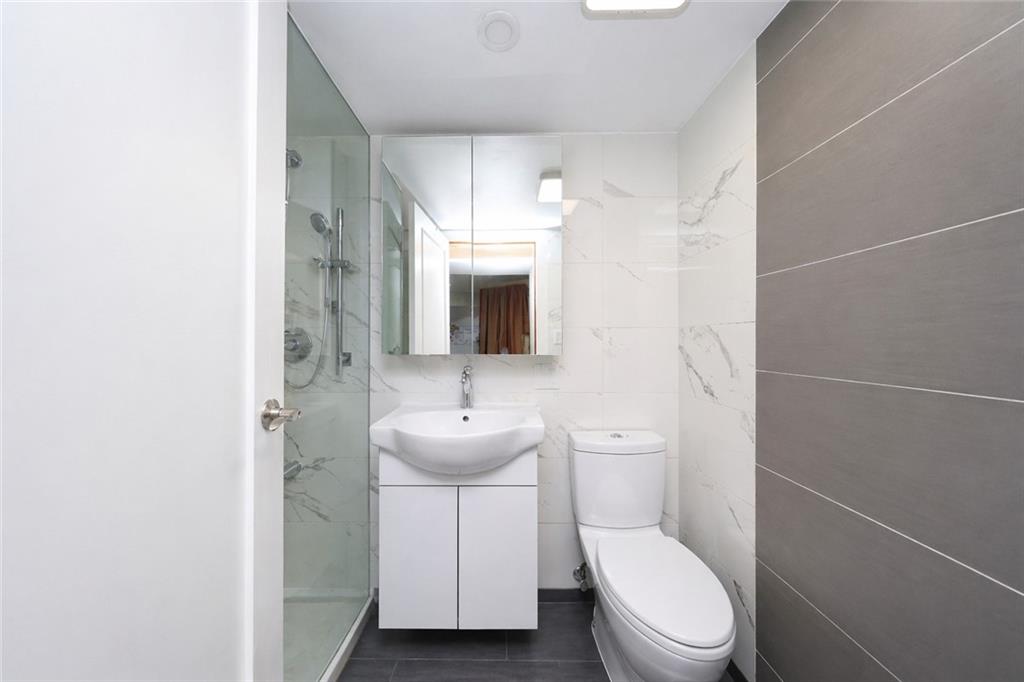 189 Bay 10th Street Bensonhurst Brooklyn NY 11228