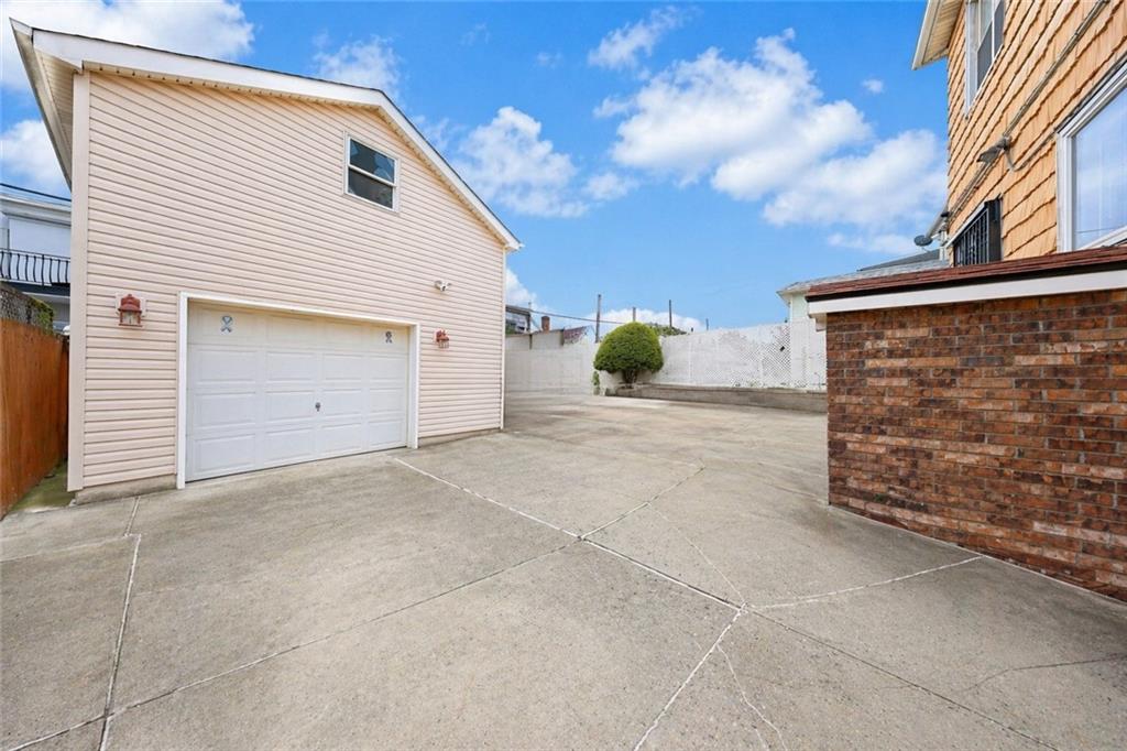 189 Bay 10th Street Bensonhurst Brooklyn NY 11228