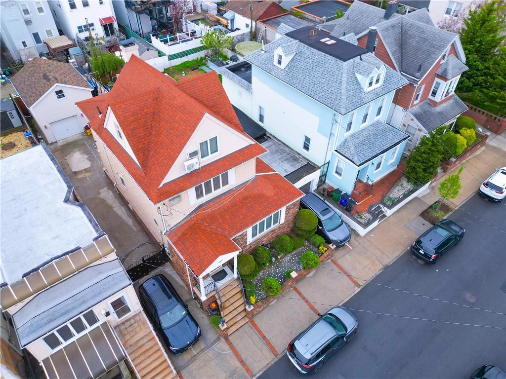 189 Bay 10th Street Bensonhurst Brooklyn NY 11228