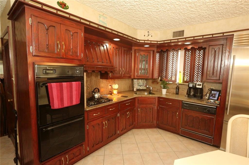 1618 West 11th Street Gravesend Brooklyn NY 11223
