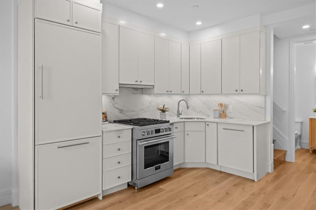 147 luquer Street Carroll Gardens Brooklyn NY 11231