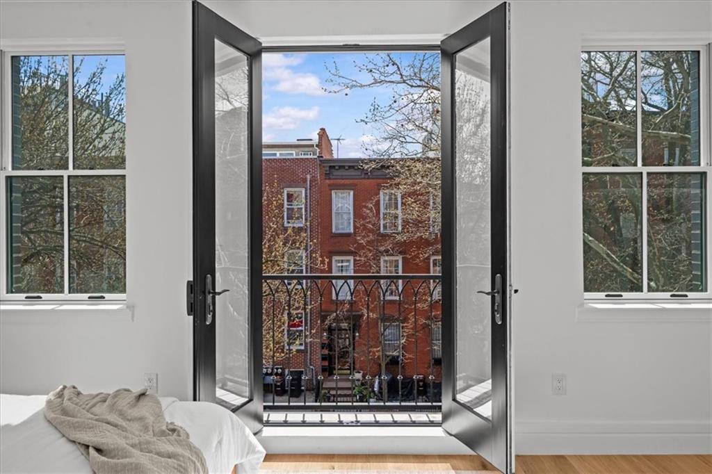 147 luquer Street Carroll Gardens Brooklyn NY 11231