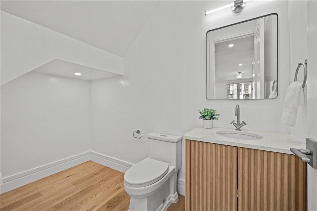 147 luquer Street Carroll Gardens Brooklyn NY 11231