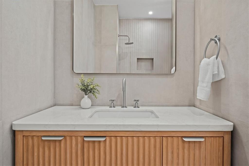 147 luquer Street Carroll Gardens Brooklyn NY 11231