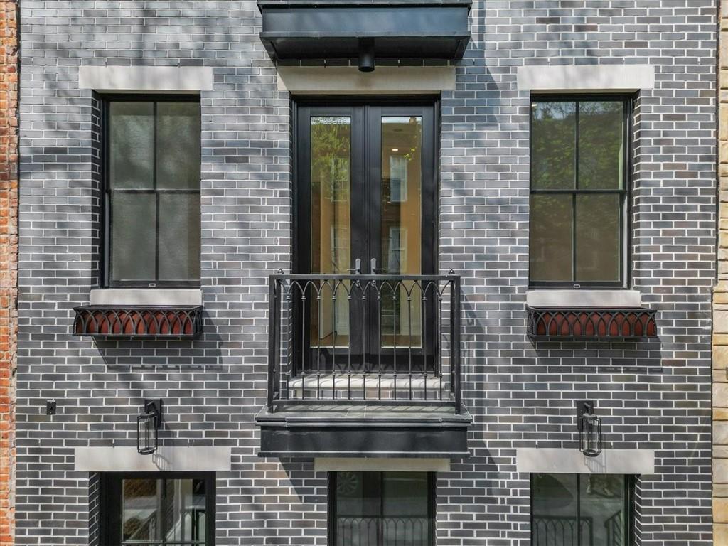 147 luquer Street Carroll Gardens Brooklyn NY 11231