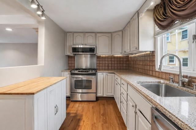 10 Canton Court Gerritsen Beach Brooklyn NY 11229