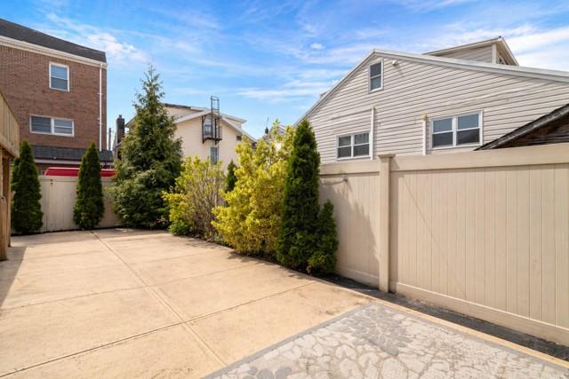 10 Canton Court Gerritsen Beach Brooklyn NY 11229