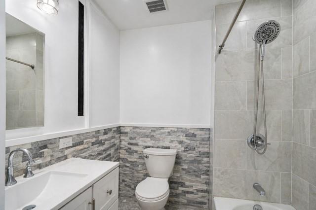 34 Garnet Street Carroll Gardens Brooklyn NY 11231