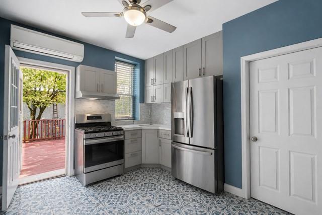 34 Garnet Street Carroll Gardens Brooklyn NY 11231