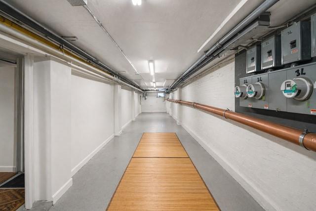 34 Garnet Street Carroll Gardens Brooklyn NY 11231