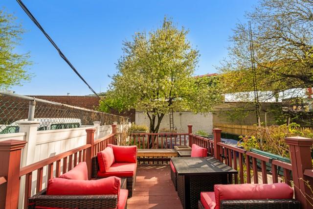 34 Garnet Street Carroll Gardens Brooklyn NY 11231