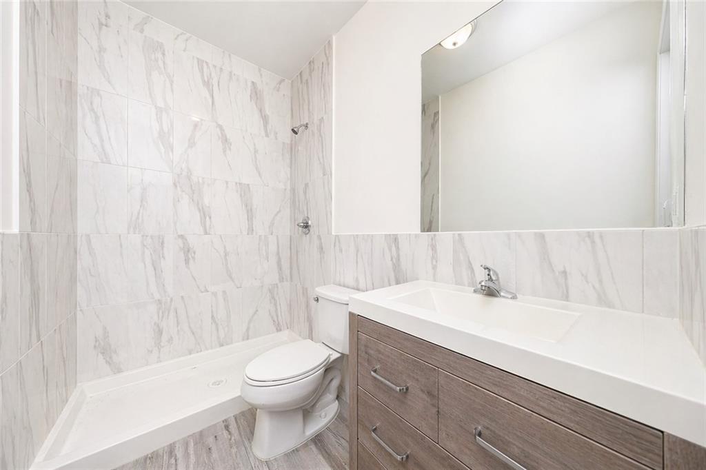 168 Hopkins Avenue Bay Terrace Staten Island NY 10306