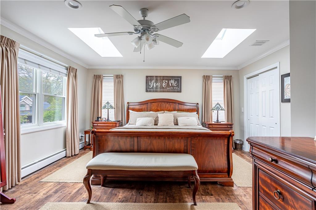 305 Woodvale Avenue Prince's Bay Staten Island NY 10309