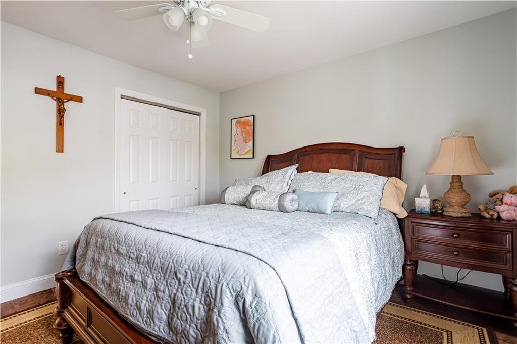 305 Woodvale Avenue Prince's Bay Staten Island NY 10309