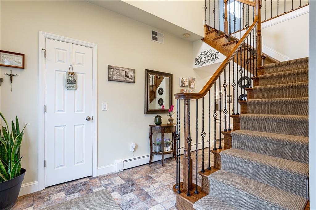 305 Woodvale Avenue Prince's Bay Staten Island NY 10309