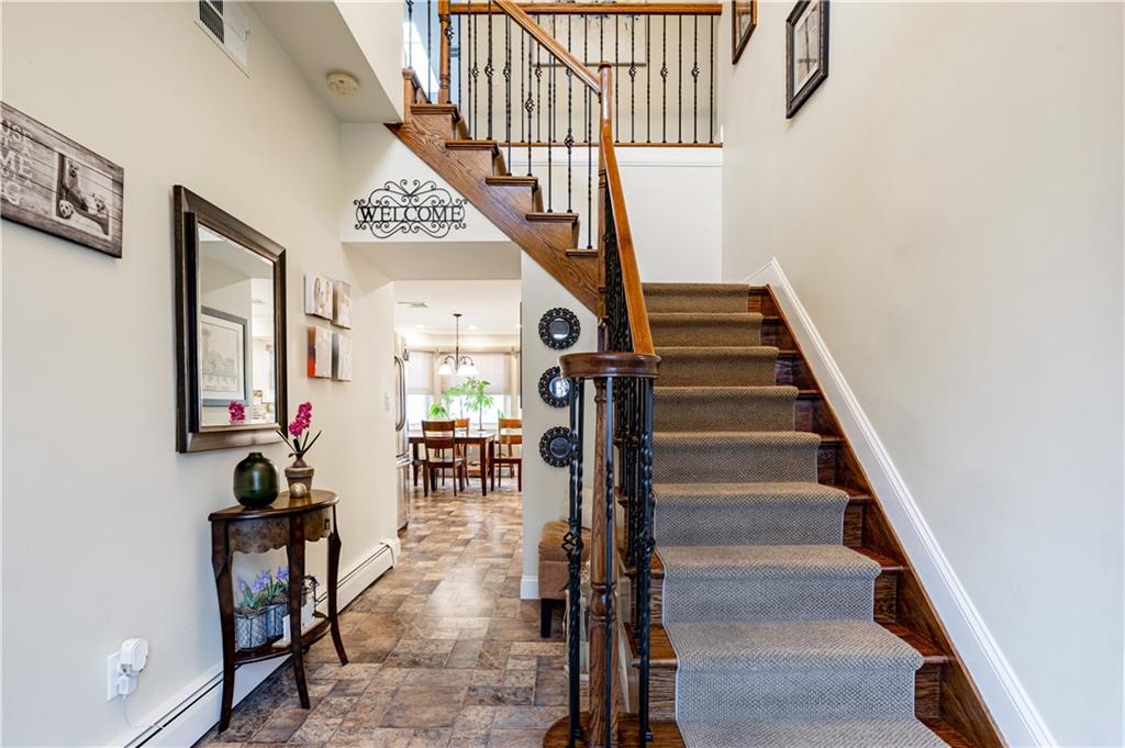 305 Woodvale Avenue Prince's Bay Staten Island NY 10309