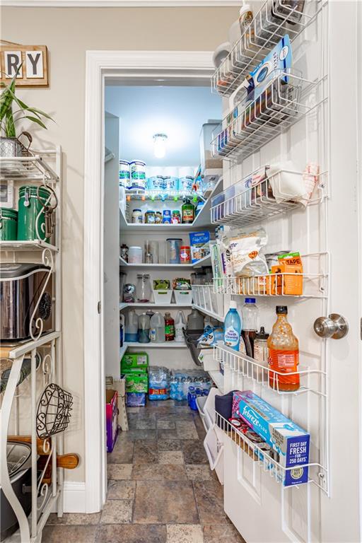 305 Woodvale Avenue Prince's Bay Staten Island NY 10309