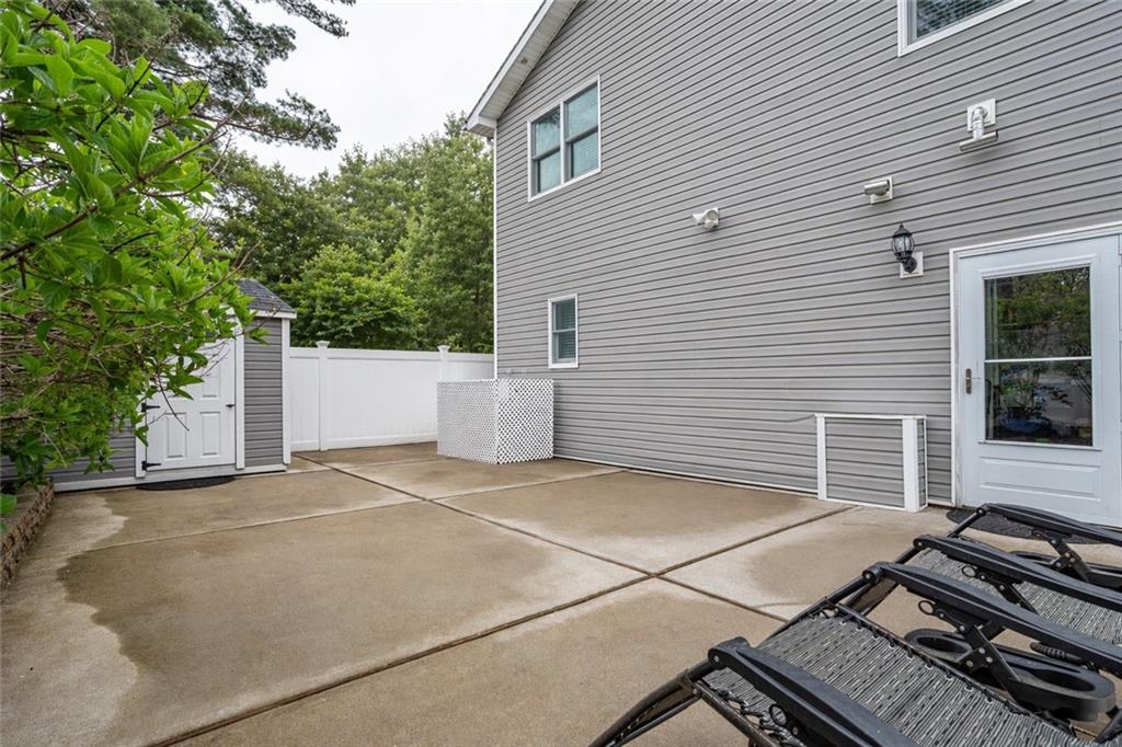 305 Woodvale Avenue Prince's Bay Staten Island NY 10309