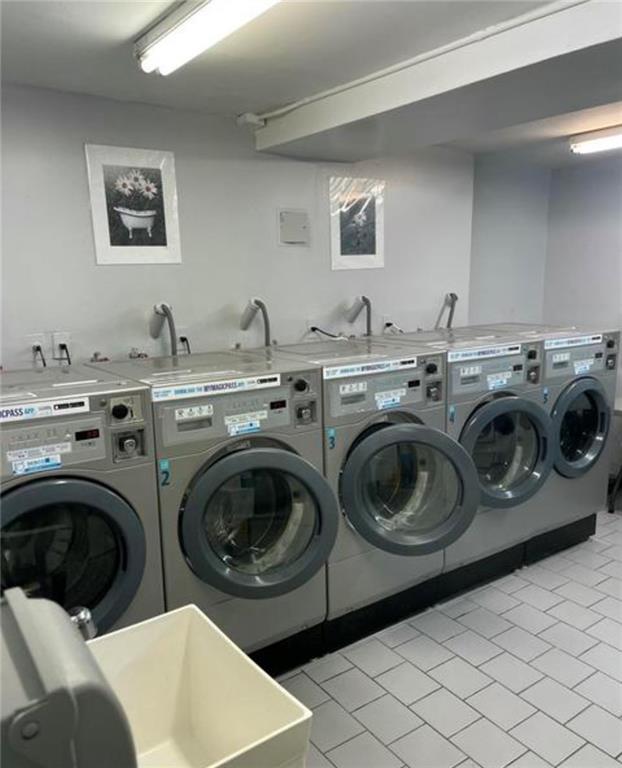 17 Gadsen Place New Springville Staten Island NY 10314