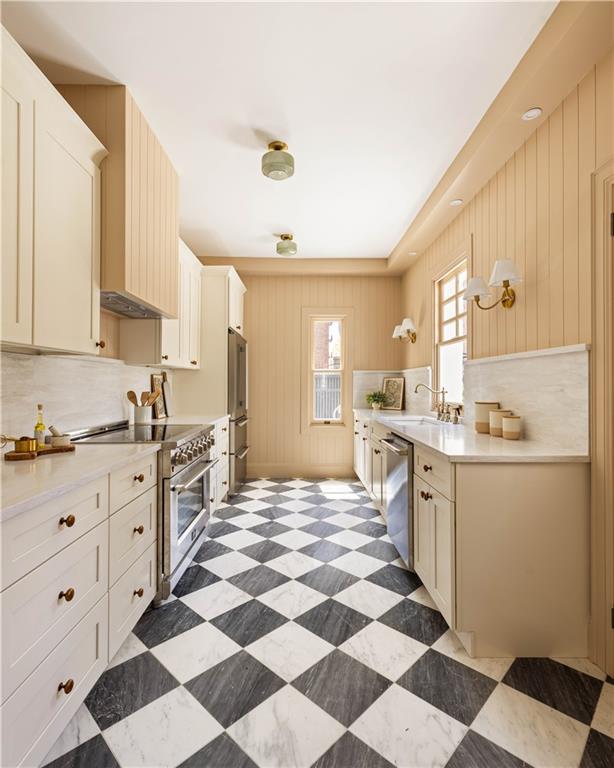 2102 Albemarle Terrace Flatbush Brooklyn NY 11226