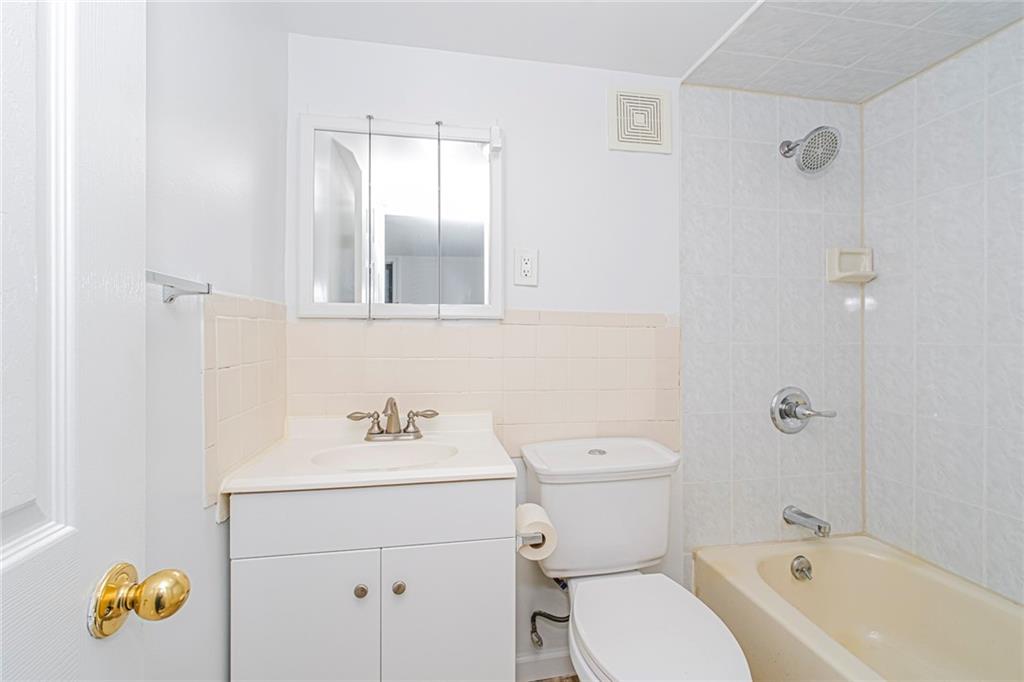 1471 East 68th Street Bergen Beach Brooklyn NY 11234