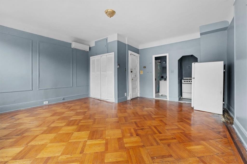 288 New York Avenue Crown Heights Brooklyn NY 11216