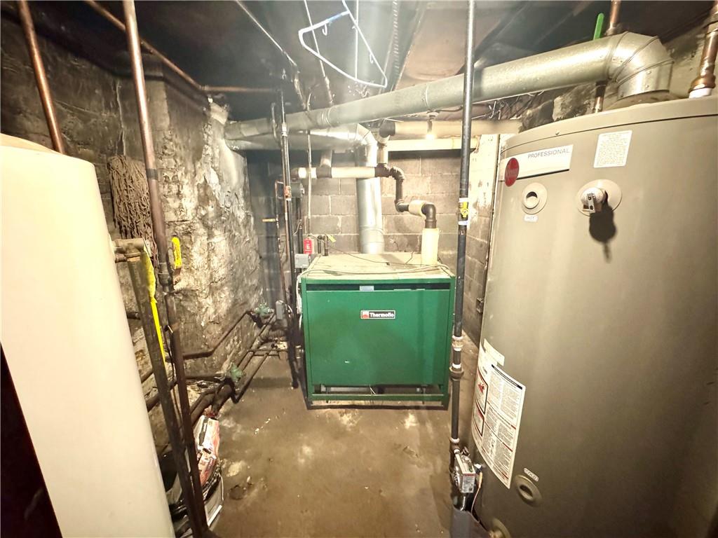 817 Crown Street Crown Heights Brooklyn NY 11213