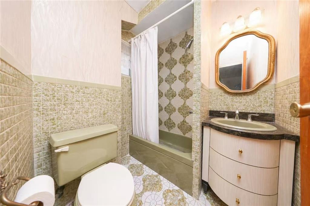 8674 16th Avenue Bensonhurst Brooklyn NY 11214