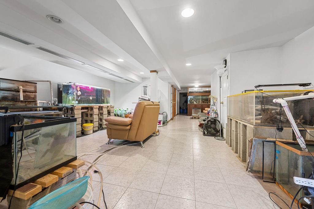 2110 70th Street Bensonhurst Brooklyn NY 11204
